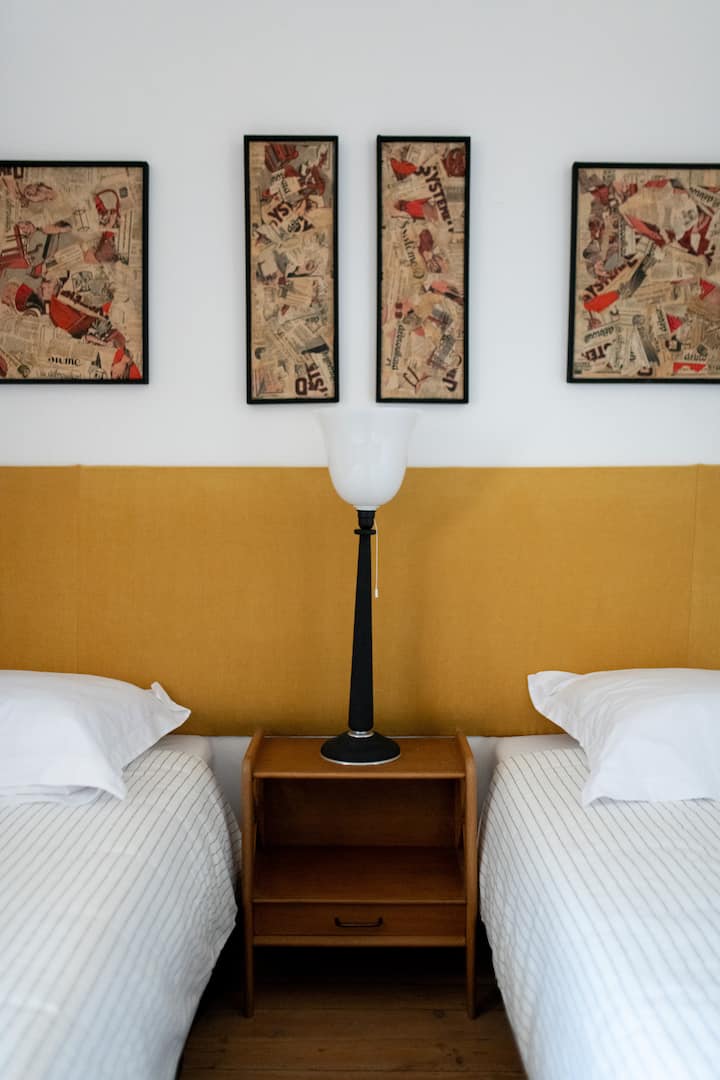 Habitación con dos camas individuales