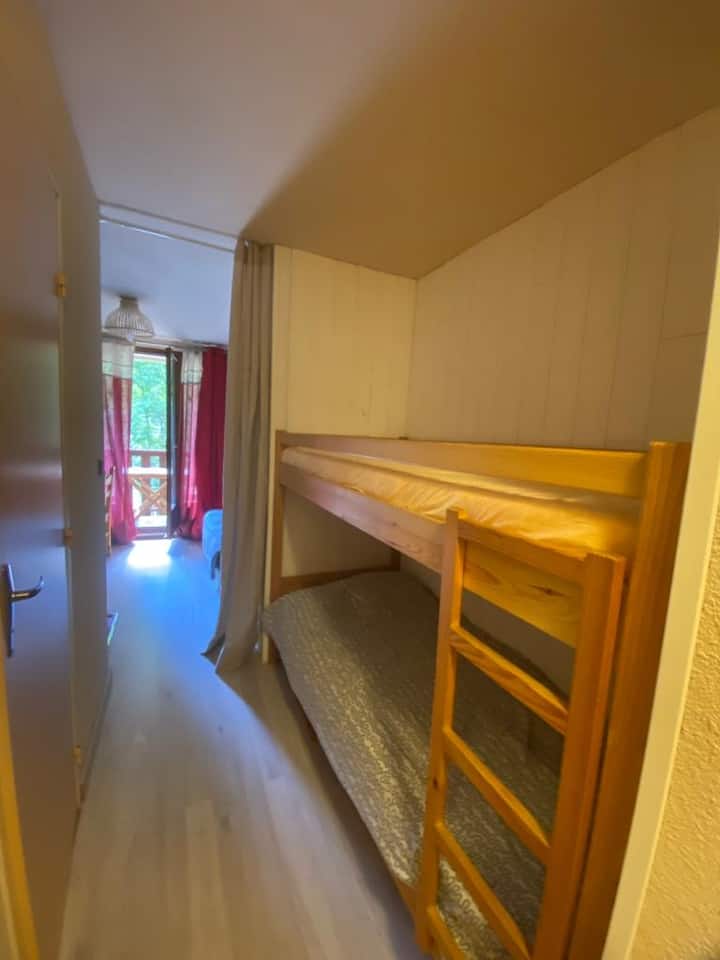 ಬೆಡ್‌ರೂಮ್