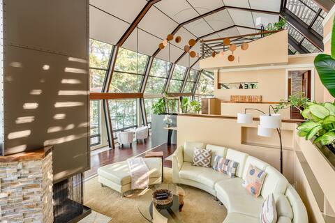 Glass House Lake Front Retreat Water Views/Seattle