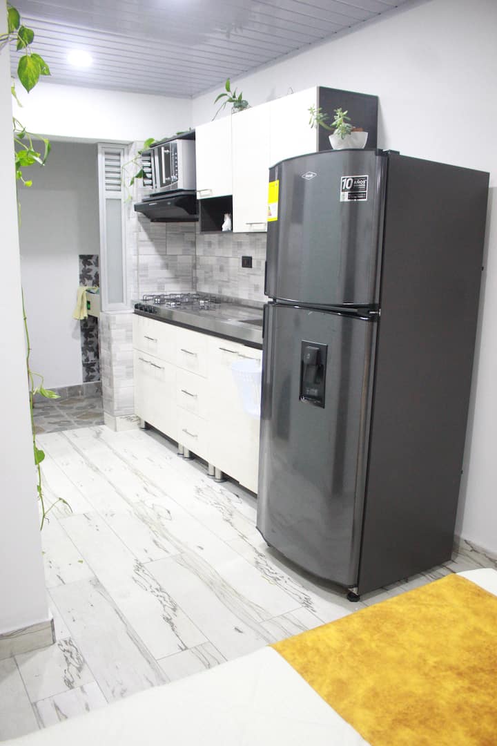 Comfortable & Modern Loft Near Metro - Bello