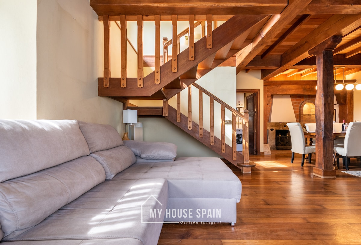 Top Airbnb: MyHouseSpain - Fantastic Rustic House in Somió in Gijón / Xixón