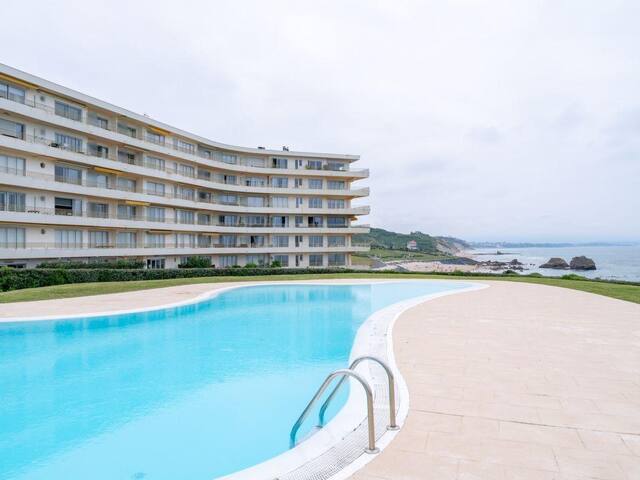 Entire home with 2 bedrooms in Biarritz - Biarritz-Face Mer-ApptT3-Plages-Piscine-Tennis