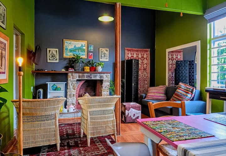 Carpe Diem Apartment. Friendly cosy designer flat.