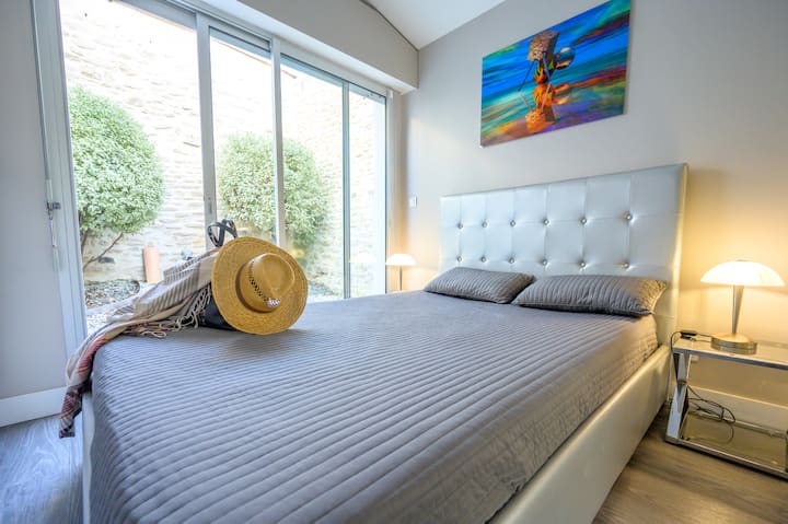 سرير غرفة نوم مزدوجة 140 × 190