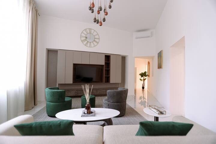 Esclusive Luxury Florence + 6 persone + parking gallery image 4