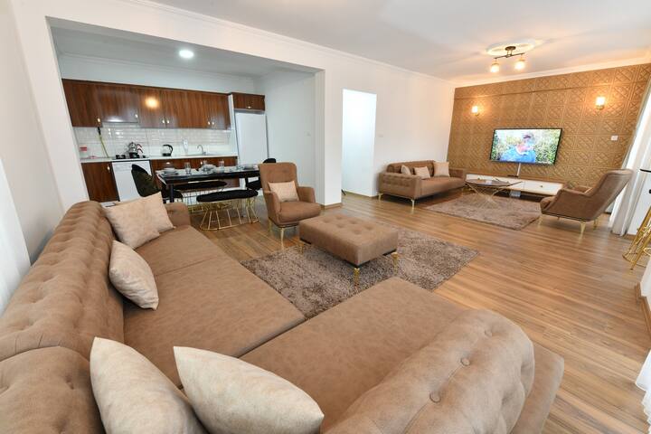 Şişli Merkezde 9 Kişilik Geniş ve Özel Daire gallery image 5