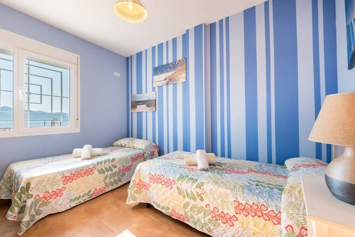 ห้องนอนเตียงใหญ่ 2