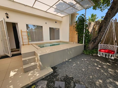 Plunge pool suite @ETHER Beachfront, Marari