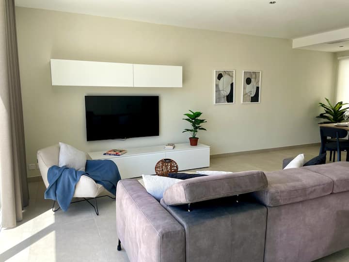 მისაღები ოთახი