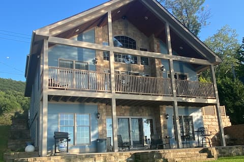 Luxury Cooperstown Area Lake Home with Amenities!!