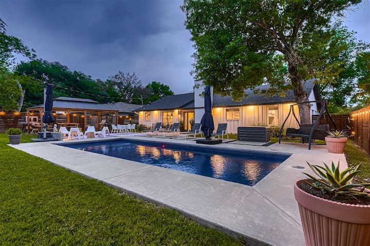 Austin Oasis wt Pool+Outdoor Hangout Space