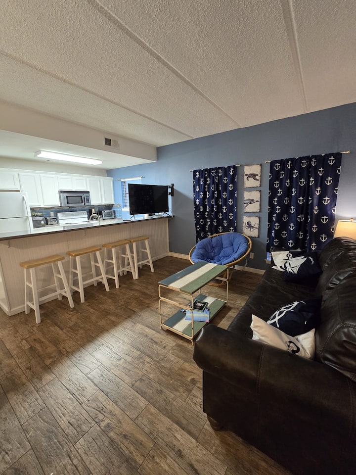 Cozy Condo Close To The Beach! - South Padre Island
