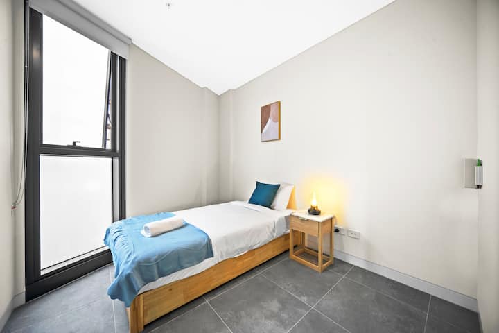 City&bridge View 2 Bed+study | Homebush - Strathfield