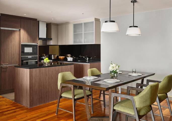 3 bedroom Penthouse city view/ Central Embasy/Pool gallery image 4