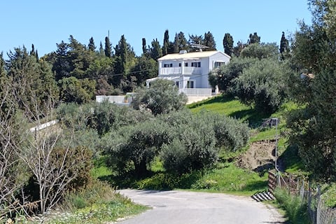 Villa Jonas with beautiful sea and land views