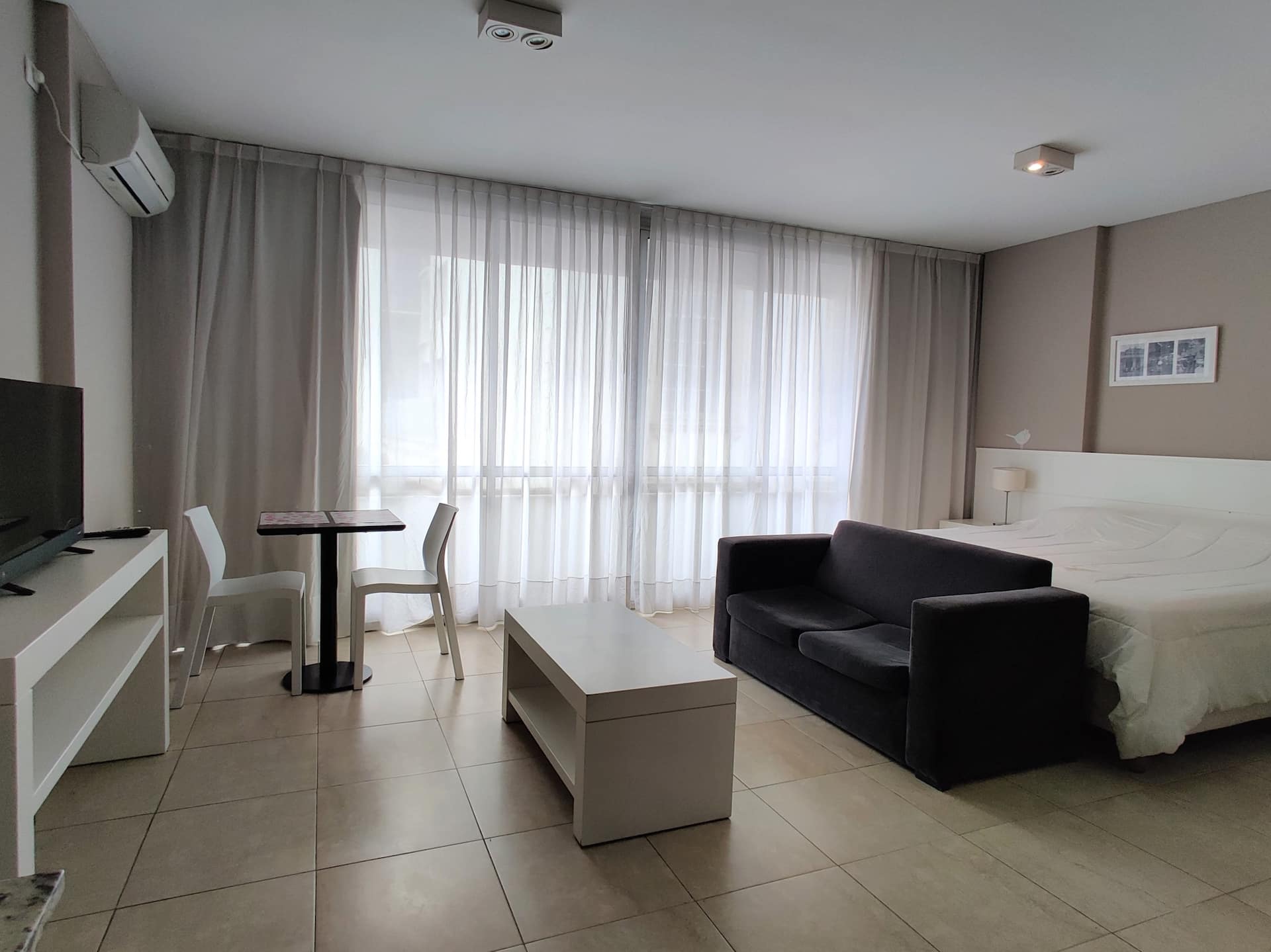 Cozy studio in Monserrat