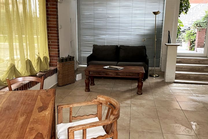 Cozy Apartment In Villa - All People Are Welcome - Rome Ciampino Airport (CIA)