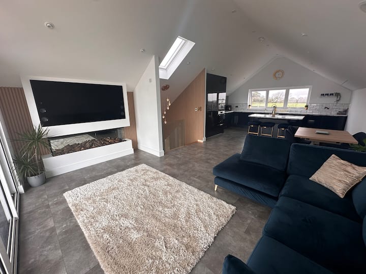 Modern Country Home Perranporth - St Agnes