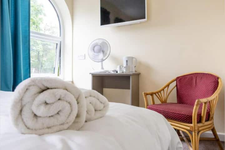 Paddington House Hotel Deluxe Single Room - Warrington