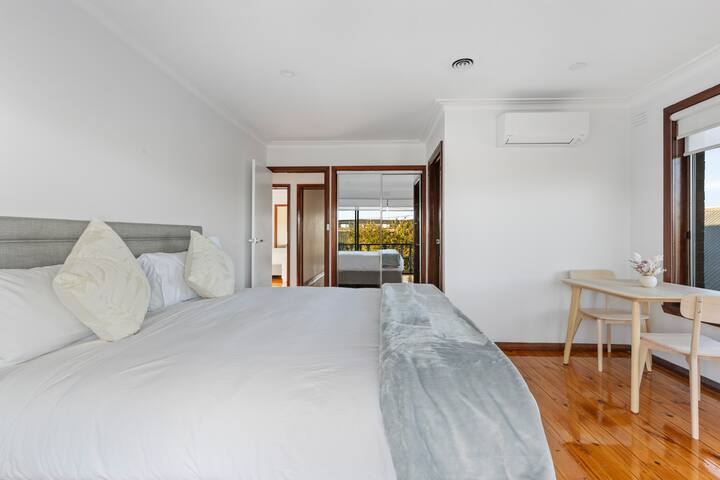 Charming retreat in Footscray.47 gallery image 4