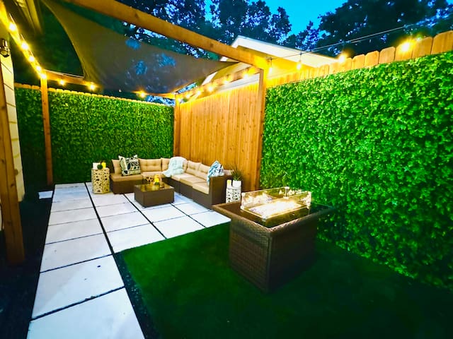 Luxury Urban Oasis Minutes to Downtown