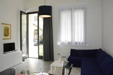 Proprietà Airbnb di successo: Exclusive! 10 min from the Duomo a Firenze