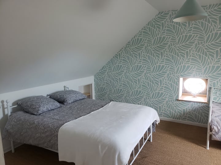 საძინებელი 1