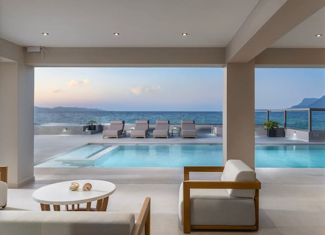 NEW VILLA EOS beach front