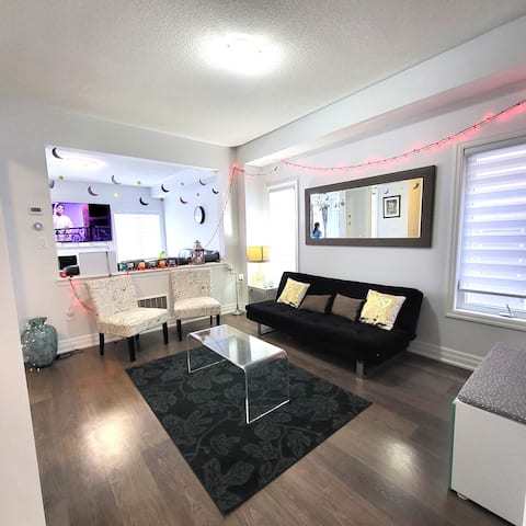 6 Bedroom 5 Bathroom Fully Private House in Angus