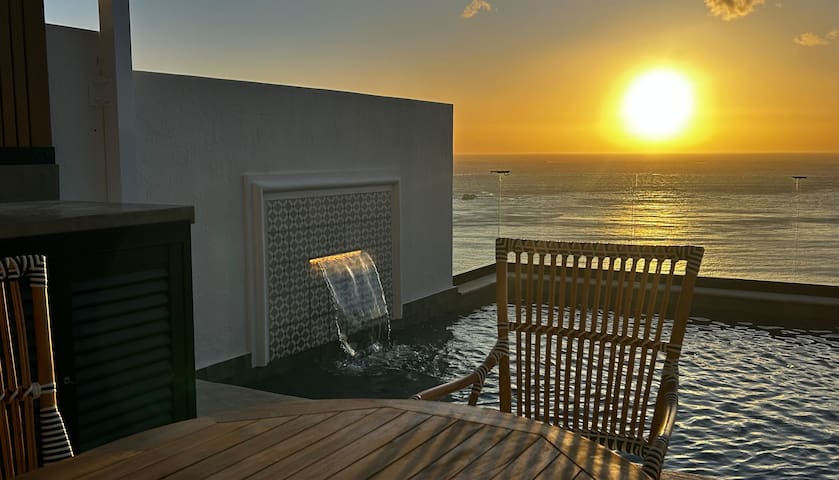 The Beach Box – Prime Clifton gallery image 2