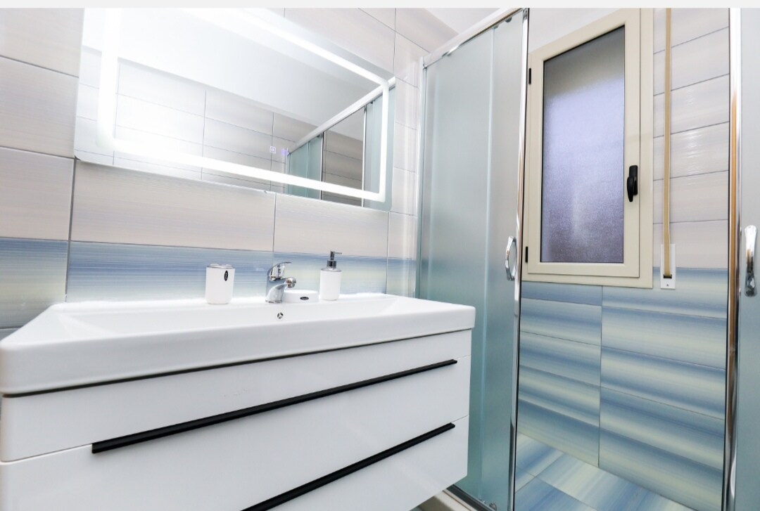 Listing 1152312364685094750