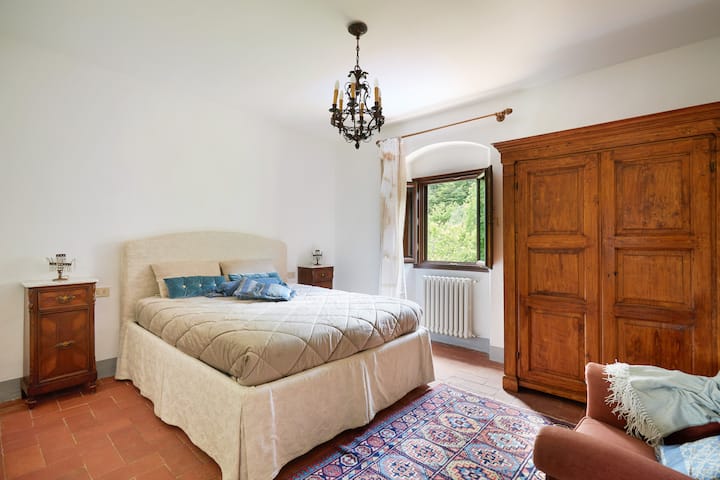 Camera da letto 4
