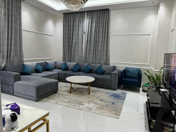 Aladdin Villa Yasmin - Sharjah