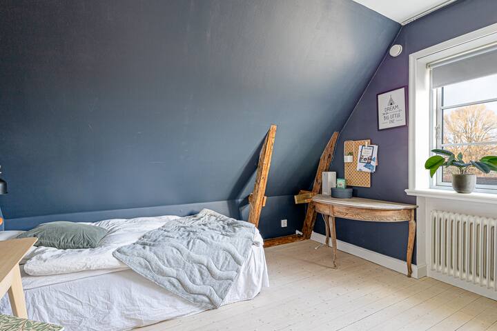 Спалня 2