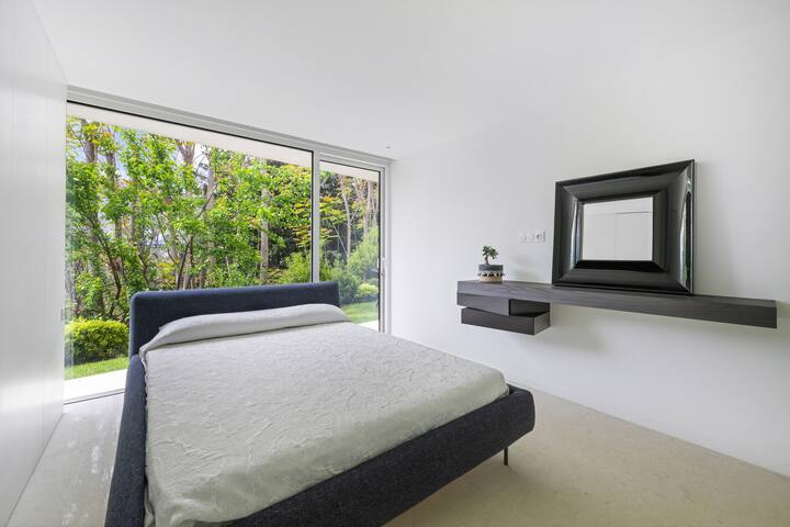 French Riviera Villa – Piscine & Vue Mer à Nice