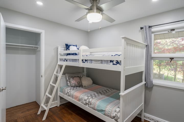 საძინებელი 4