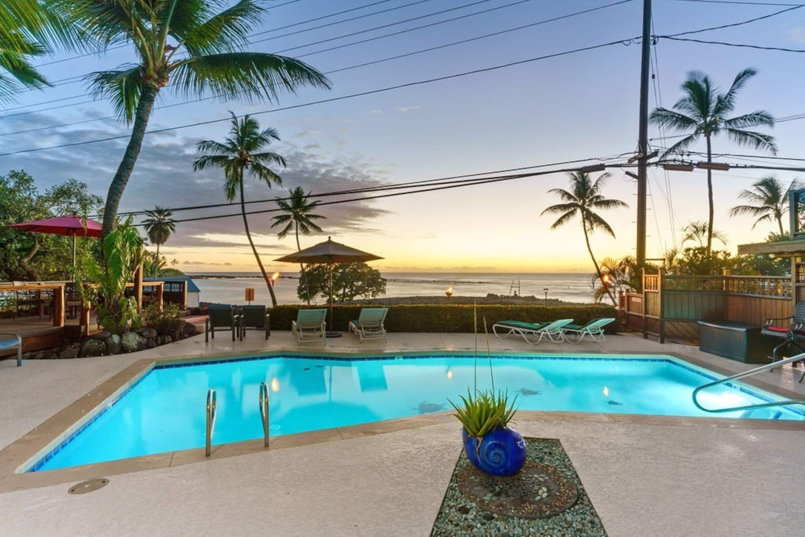 Condo in Kailua-Kona · ★4.89 · 2 bedrooms · 3 beds · 2 shared baths - Image 15