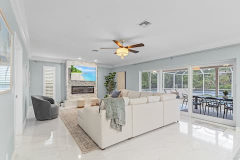 Successful Airbnb property: Bonita Bayshore Escape: Luxe home, heated pool in Bonita Springs