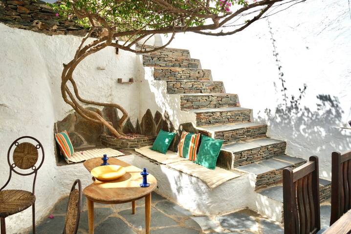 Casa REFA, au coeur du vieux Cadaques gallery image 2