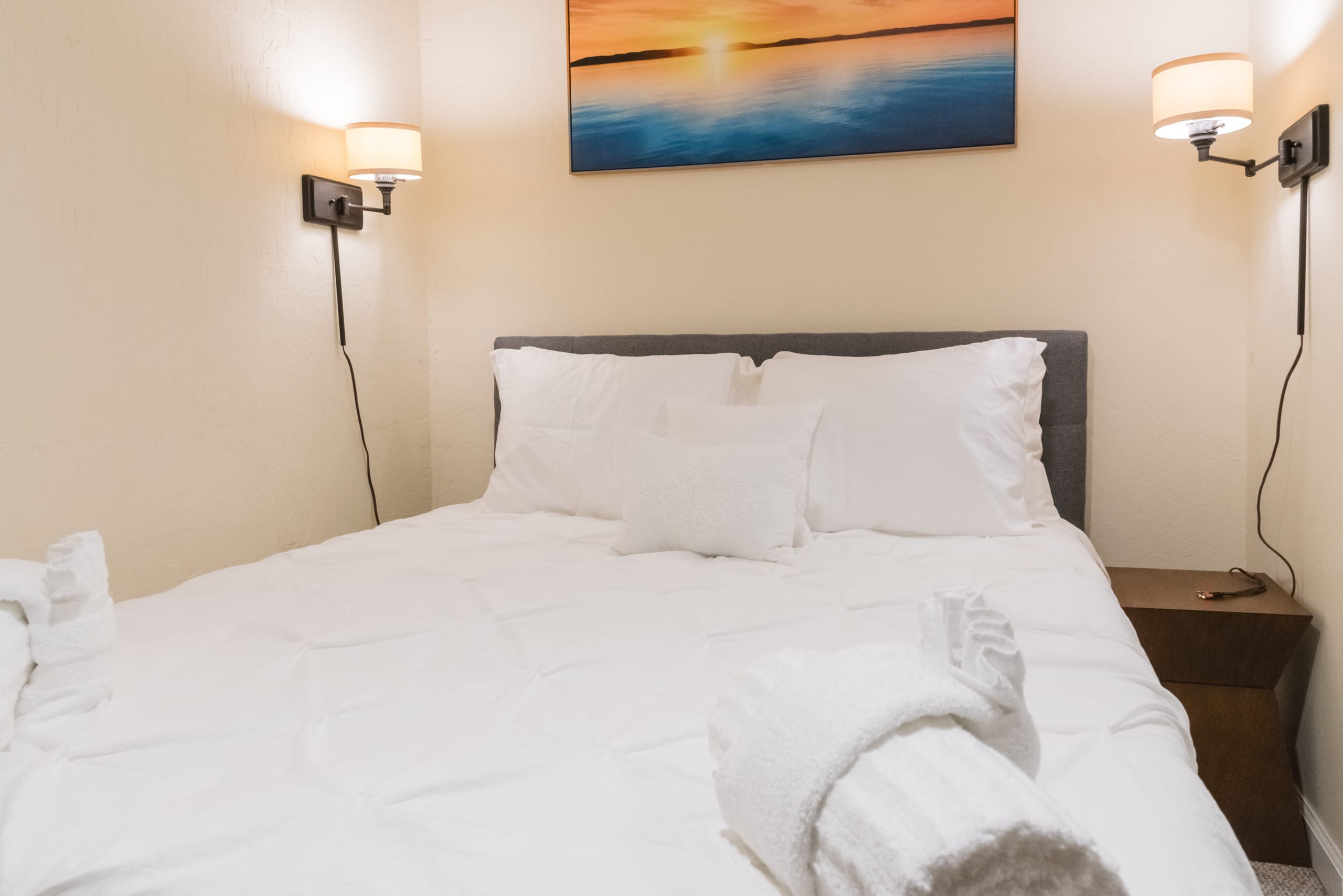 Condo in Kailua-Kona · ★4.91 · 2 bedrooms · 3 beds · 2 baths - Image 16