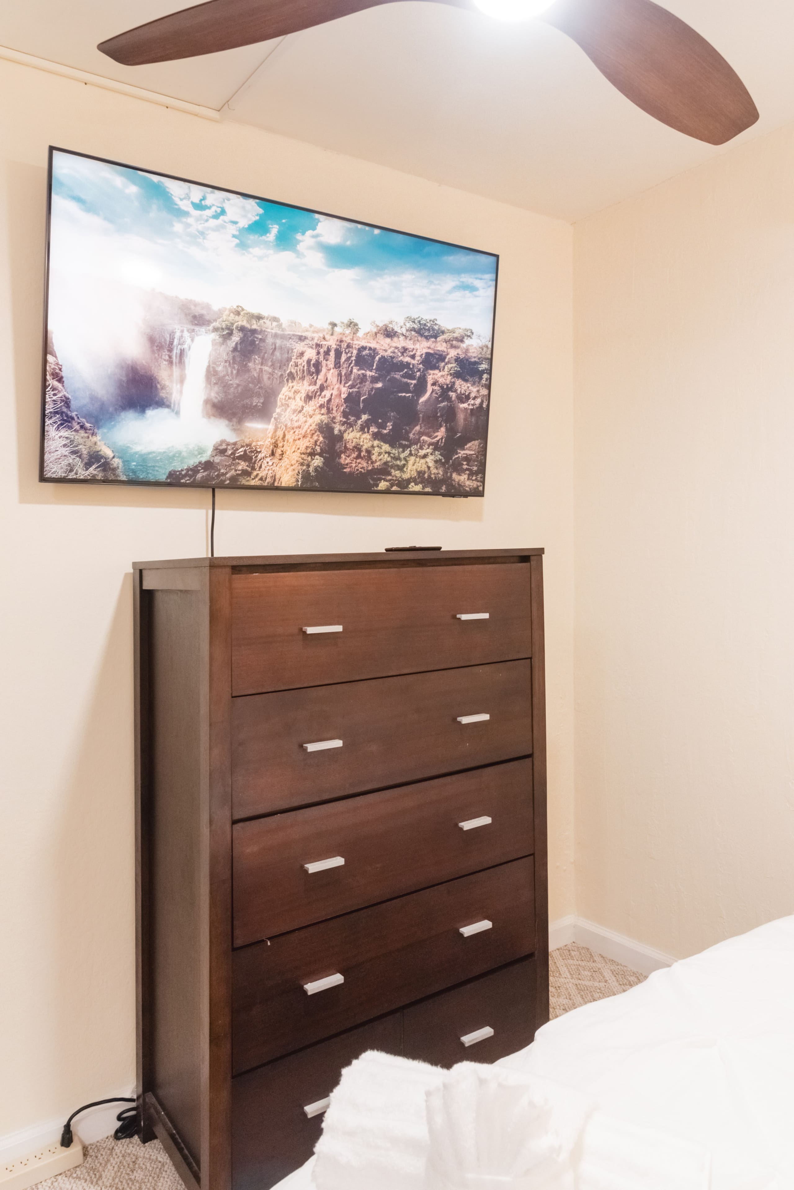 Condo in Kailua-Kona · ★4.91 · 2 bedrooms · 3 beds · 2 baths - Image 17