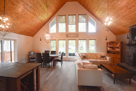 Popular Airbnb listing: The Getaway in Sylvan Lake