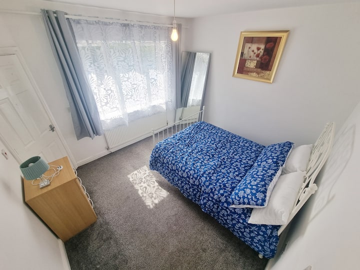 საძინებელი 1