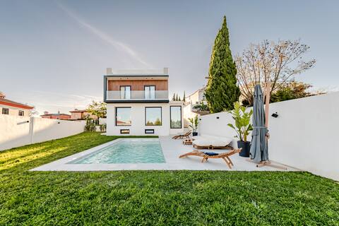 Immerse yourself in the charm: Villa with Private Pool