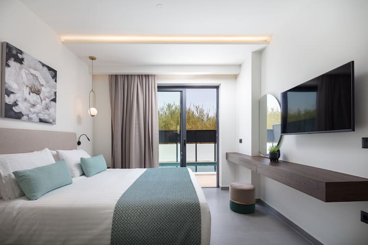 Beachside Villa near Chania w/ Daily Housekeeping gallery image 5