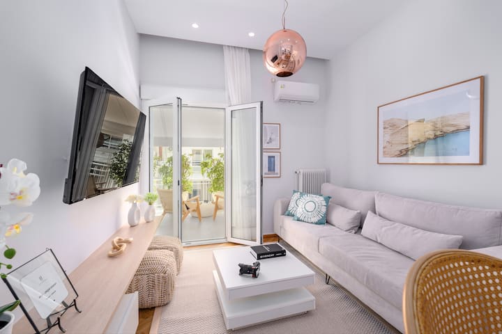 Unique Koukaki Three Bedroom