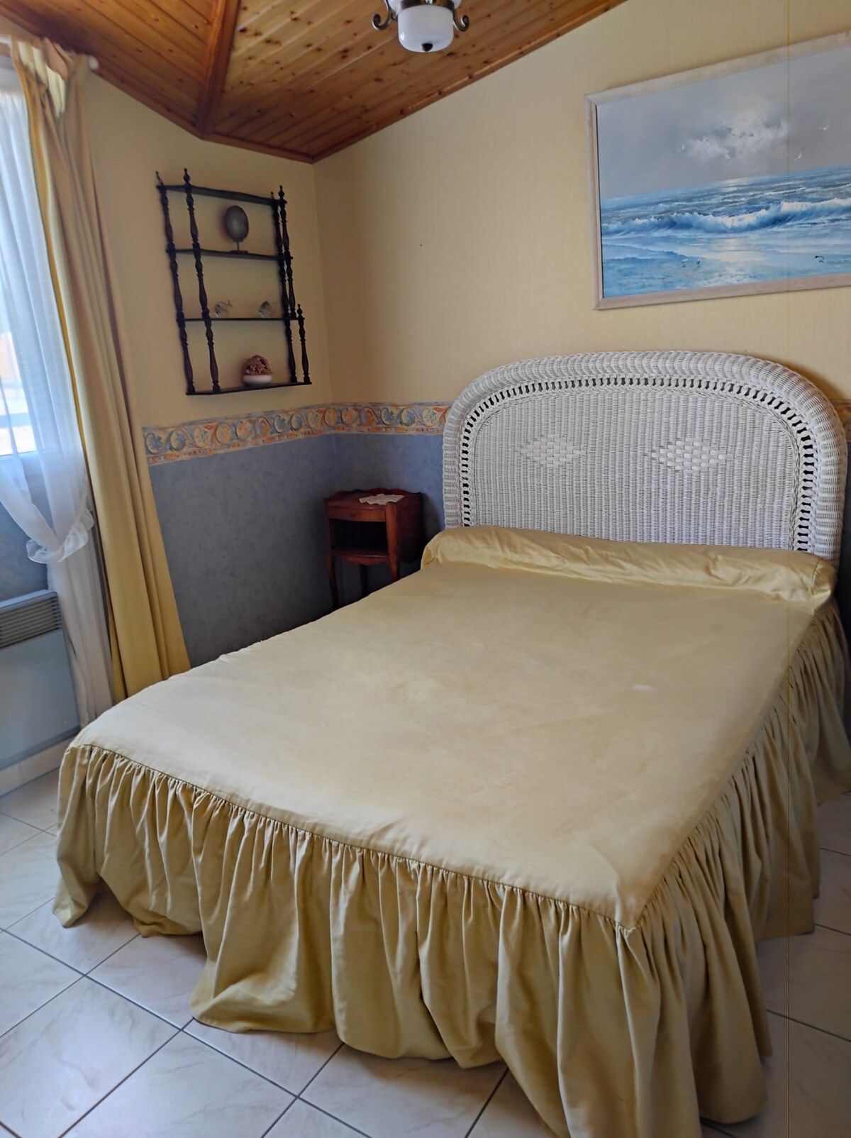 غرفة النوم 1