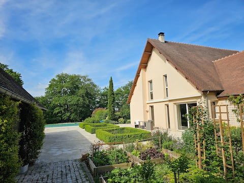 Villa proche Versailles/ Paris