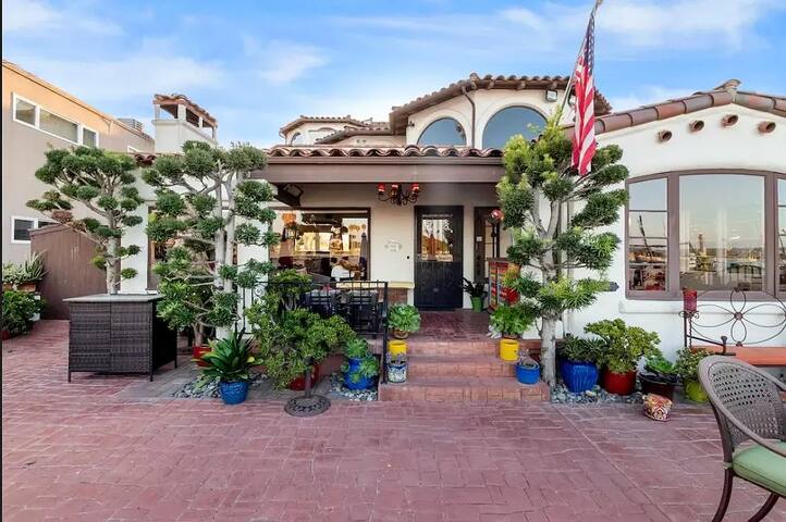 Sands of Serenity | Charming Mission Beach/Bay GEM gallery image 3