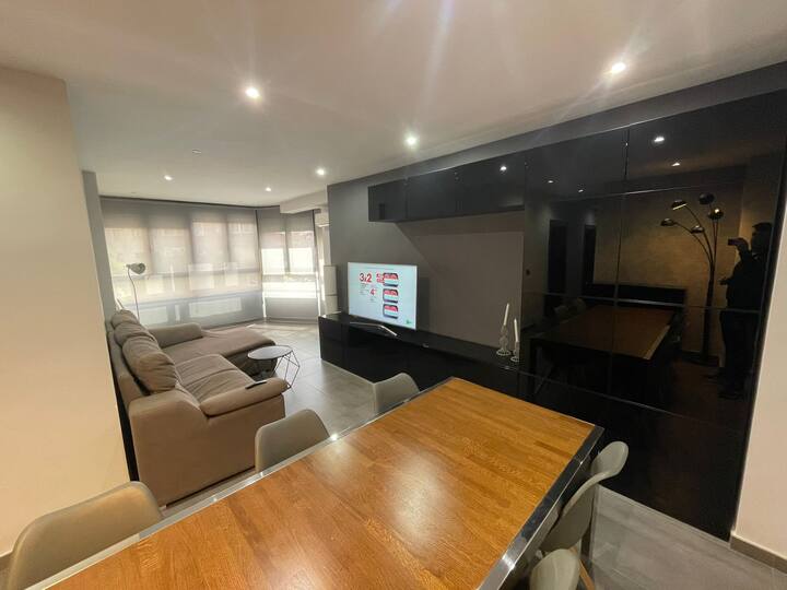 Apartamento Deluxe De 2 Dormitorios - Albacete